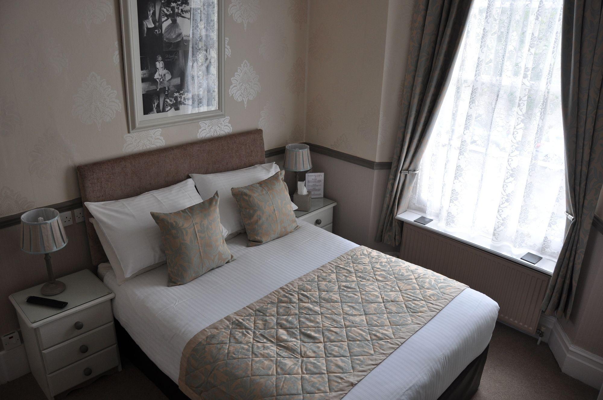 Abbeyfield Vintage Style Boutique B&B Torquay Εξωτερικό φωτογραφία